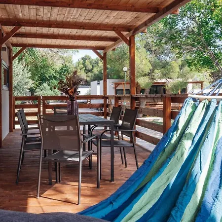 אתר קמפינג Croatia Camp Premium