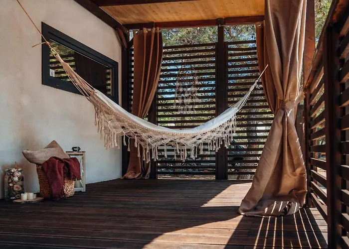 Croatia Camp Premium *